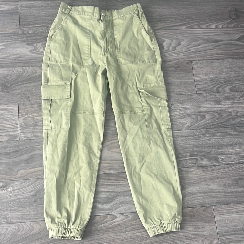 Cargo Green Relaxed Fit High-Waisted Pants